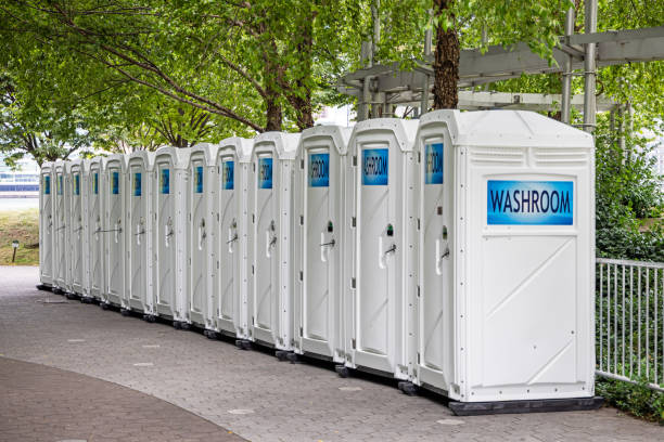 Best Affordable porta potty rental  in Edgerton, WI